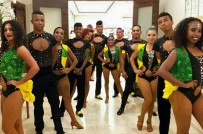 DANS GÖSTERİSİ - Paraları Olmadığı İçin Ülkelerine Gidemeyen Kolombiyalı Dansçılar Atatürk Havalimanı'nda Mahsur Kaldı