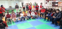 BEDENSEL ENGELLILER - Paralimpik Milli Sporcular Mülteci Çocuklarla Bir Araya Geldi