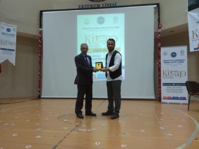 Yakutiye Anadolu İmam Hatip Lisesi'nden 'Kitap Kardeşim' Projesi