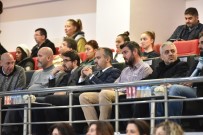 VOLEYBOL TAKIMI - Efeler İlk Yarı Nâmağlup