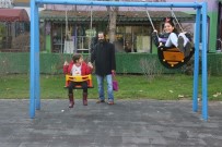 GÜNEŞLİ HAVA - Eskişehir'de Bahardan Kalma Gün