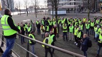 ROTTERDAM - Hollanda'da Sarı Yelekliler Hükümeti Protesto Etti