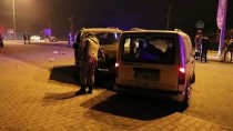 Iğdır'da Minibüs İle Hafif Ticari Araç Çarpıştı Açıklaması 10 Yaralı