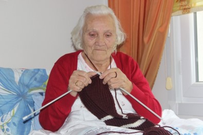 (Özel) Bir İlçe Kimsesiz Çocuklar Üşümesin Diye Harekete Geçti