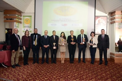 Türkiye Gerontoloji Ödülleri Törenine Dinar Ev Sahipliği Yaptı