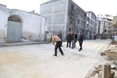 Burhaniye'de Yıldız Sokak Yeni Çehresine Kavuştu