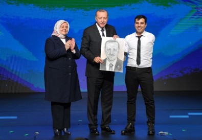 Cumhurbaşkanı Erdoğan, 'Suriye'de Arapların, Kürtlerin Özgürlüğünü İade Etmek İçin Varız'