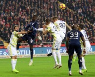 İSMAIL KÖYBAŞı - Fener'den Sessiz Kapanış