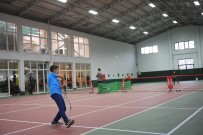 ERTUĞRUL SAĞLAM - Minik Tenisçiler Profesyonelleri Aratmadı