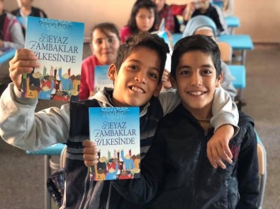 Öğrenciler Köy Okuluna Kütüphane İstiyor