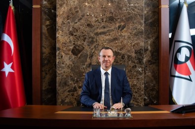 OSB Başkanı Topçuoğlu'ndan Kurtuluş Bayramı Kutlaması