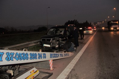 Otobanda Tersten Seyreden Sürücü Kazaya Neden Oldu