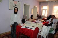 Solhan'da Kadınlar El Emekleriyle Ekonomik Kazanç Elde Ediyor