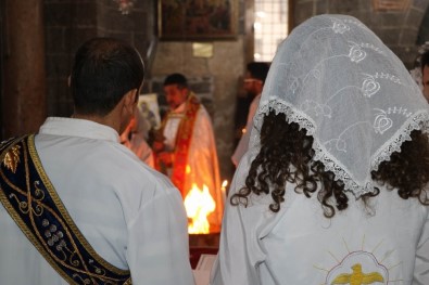 Diyarbakır'da Noel Kutlaması