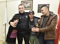 POLİS ŞAPKASI - Engelli Genç Bir Günlüğüne Polis Oldu
