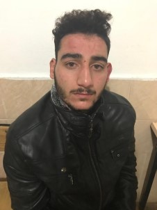 Gaziantep'te Adam Öldürdü, Suriye Sınırında Yakalandı