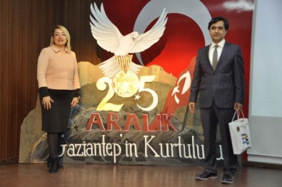 GKV'de '25 Aralık Bir Kahramanlık Destanı' Konulu Konferans