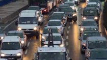 İŞ MAHKEMESİ - İZBAN'daki Ek Seferlerin Durdurulması Trafik Yoğunluğunu Arttırdı