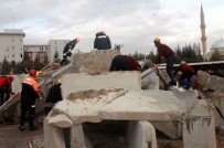 ORHAN TOPRAK - Konya'da Helikopter Destekli Gerçeğini Aratmayan Deprem Tatbikatı
