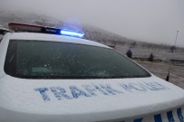 KIŞ LASTİĞİ - Kula'da Kar Yağışı