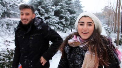 Manisa'da Kar Yağışı Etkili Oluyor