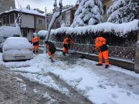 KAR TEMİZLEME - Afyonkarahisar'da Kar Temizleme Çalışmaları Başladı