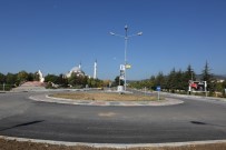 ÇEVRE YOLLARI - Başkan Alaaddin Yılmaz Açıklaması 'Belediyemizin İmkanlarıyla Bin 200 Kilometre Yeni Yola Kavuştuk'