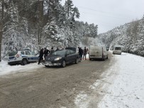 Domaniç'te Kar Kalınlığı 40 Santime Ulaştı