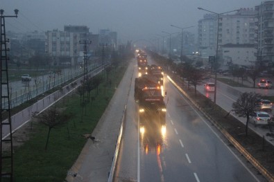 Kilis'ten Münbiç Bölgesine Zırhlı Muharrebe Aracı Sevkiyatı