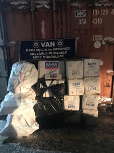 Van'da 10 Bin Paket Kaçak Sigara Ele Geçirildi