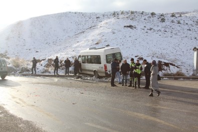 Çankırı'da Trafik Kazası Açıklaması 2 Yaralı