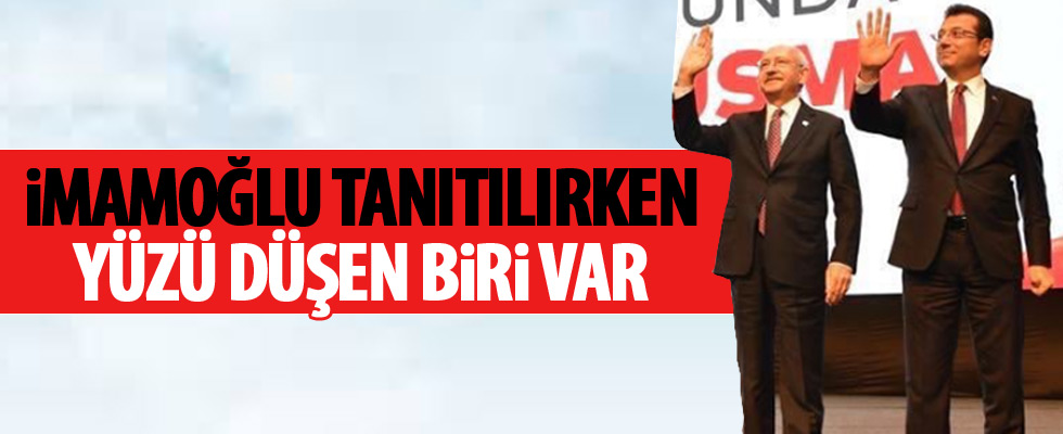 CHP toplantısında dikkat çeken görüntü