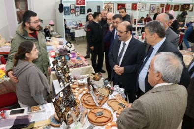 El Sanatları Ve Hediyelik Eşya Fuarı Açıldı