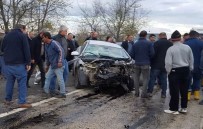 Adana'da Trafik Kazası Açıklaması 1 Ölü, 2 Yaralı