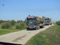 ZIRHLI ARAÇ - Münbiç Sınırına Askeri Sevkiyat