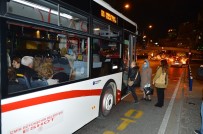 İZMİR METROSU - Otobüs, Gemi, Metro Ve Tramvay Seferleri Uzatıldı