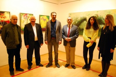 SANKO Sanat Galerisi'nde 'Zamansız Renkler' Temalı Sergi