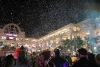 KAR SÜRPRİZİ - Yeni Yıla Mavibahçe'de Kar Yağışı İle 'Merhaba' Deyin