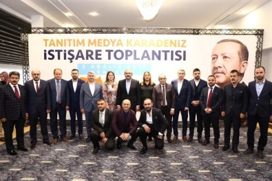 AK Parti Tanıtım Ve Medya Başkanları Samsun'da Toplandı