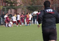 FıRAT ÜNIVERSITESI - Amatör Maçta Futbolcular Kavga Etti, 5 Kırmızı Kart Çıktı