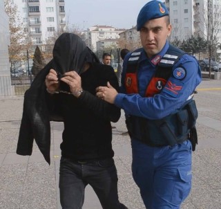 Ankara'da Kamyon Çalan Hırsız Aksaray'da Yakalandı