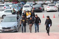ORTAKENT YAHŞI - Bodrum'da Suçüstü Yakalanan 3 Uyuşturucu Taciri Tutuklandı