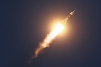 SOYUZ - Ekim Ayında İnfilak Eden Soyuz Füzesi Tekrar Uzaya Fırlatıldı