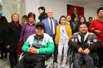 İŞİTME ENGELLİ - Engelli Bireyler Nilüfer'de Yaşama Ortak Oluyor