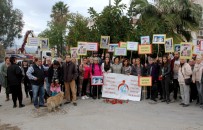 FETHIYE BELEDIYESI - Fethiye'de İki Köpeğin Zehirlenerek Öldürülmesi Protesto Edildi
