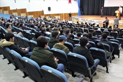FÜ'de '2. Yabancı Uyruklu Öğrenci Çalıştayı'