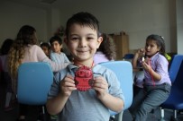 STRATEJİ OYUNU - Minik Öğrenciler SGM'de Yeteneklerini Keşfediyor
