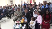 İDRIS AKBıYıK - Şehit Babası İçin Kütüphane Oluşturdu
