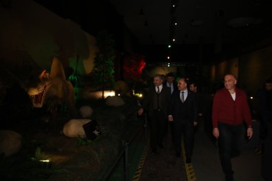 7.5 Milyonluk Fosiller Bilim Merkezi'nde