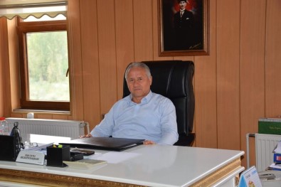 AK Parti'den İhraç Edilen Belediye Başkanı MHP'den Aday Gösterildi